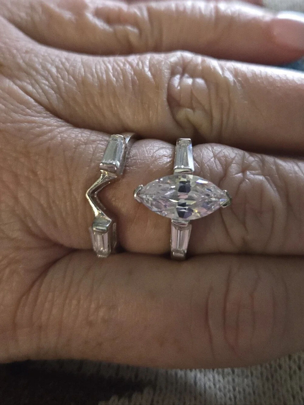 Marquise-Cut Clear Cz Wedding Set Ring in Silver